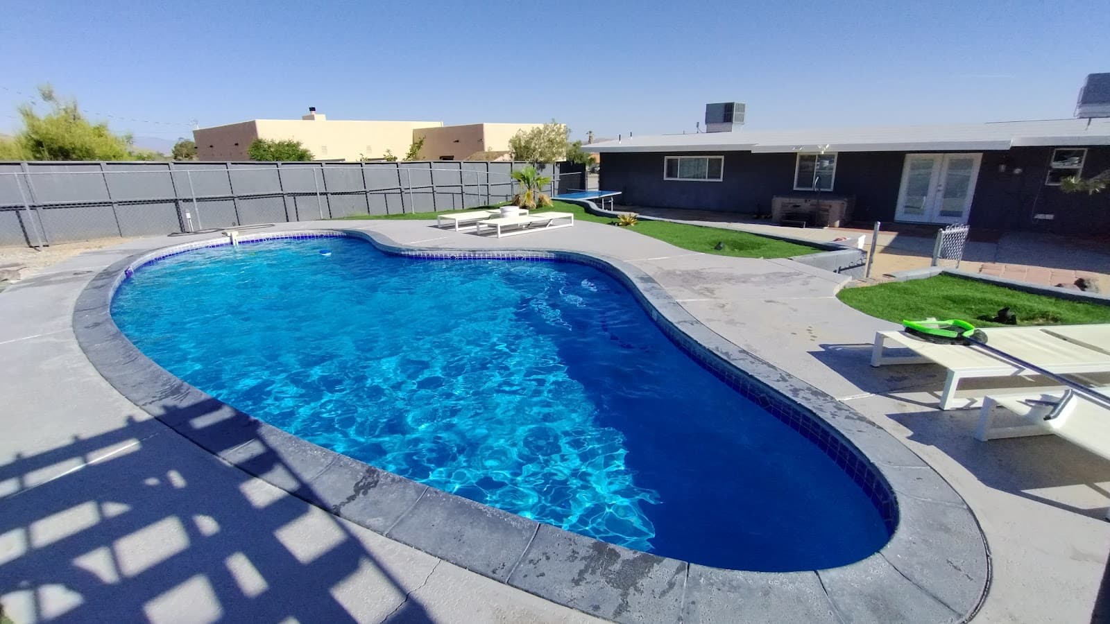 Weekly Pool Cleaning photo 1