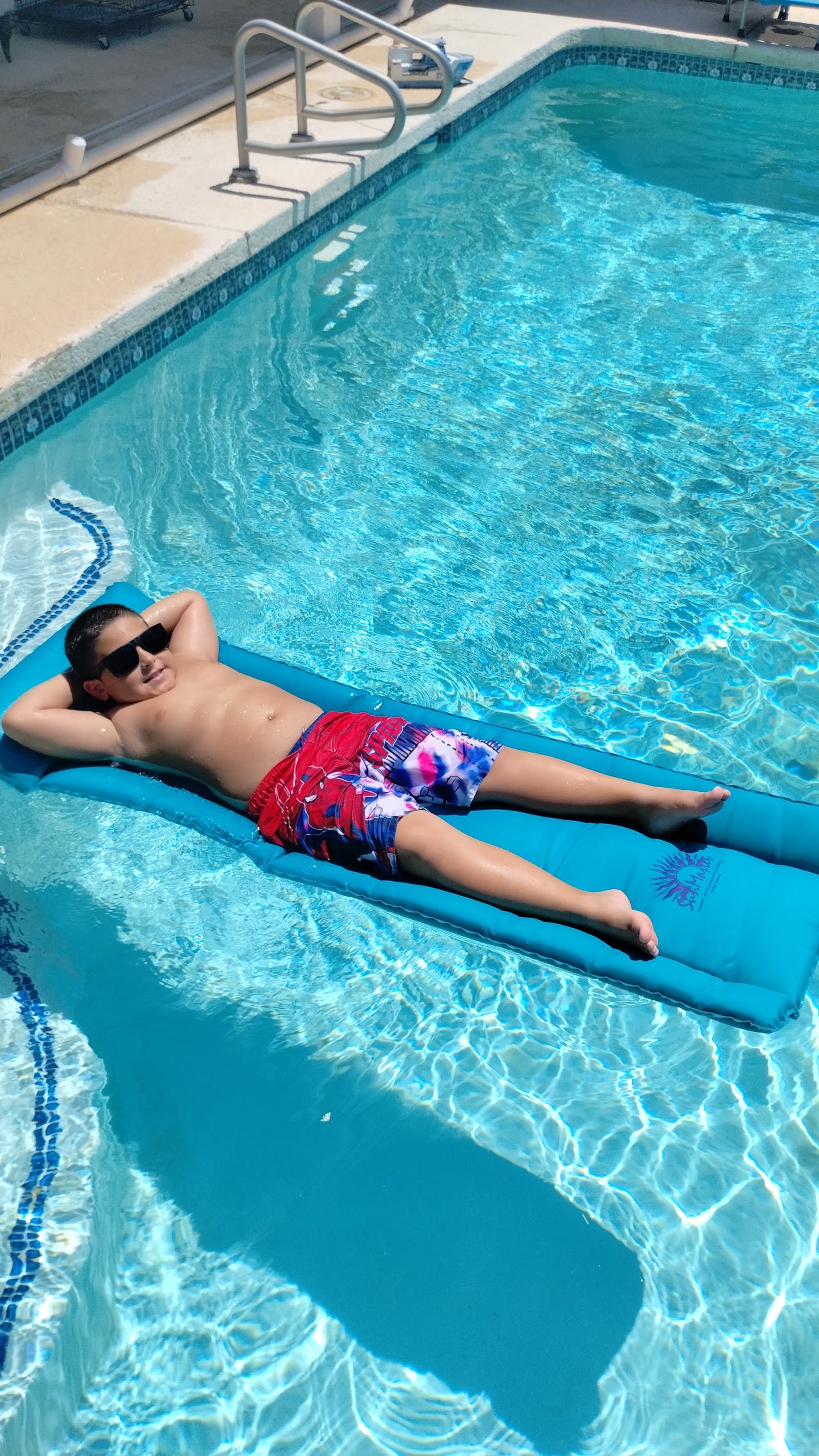Weekly Pool Cleaning photo 3
